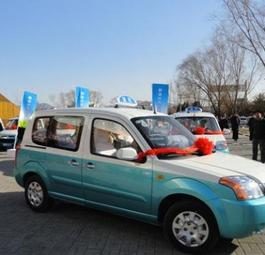 Электрические такси в Пекине