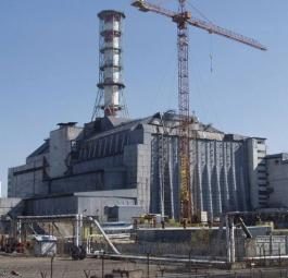 Экологические последствия аварии на Чернобыльской АЭС и их преодоление: двадцатилетний опыт